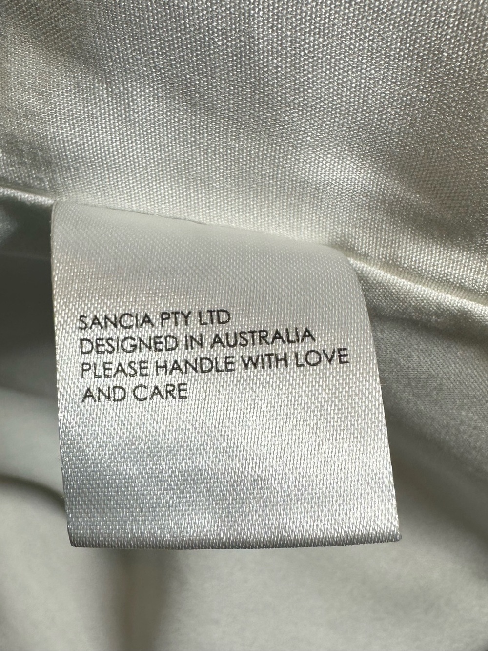 Sancia Eymara Ivory Embroidered Lined Pull-On Shorts Size M Resort Luxury - Picture 14 of 14